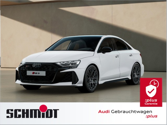Audi RS3 Limousine SONOS Pano Matrix LED e-Sitze Kamera Sportabgas. Dämpferreg.