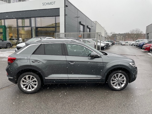 Volkswagen T-Roc 1.5TSi DSG Style R-Kamera ACC NaviMedia LED-Plus 17Zoll