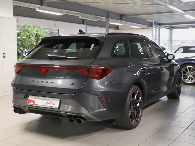 Cupra Leon Sportstourer 2.0 TSI 4Drive VZ Navi LED ACC LM19 Kamera