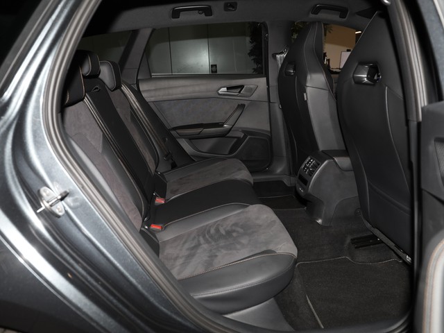 Cupra Leon Sportstourer 2.0 TSI 4Drive VZ Navi LED ACC LM19 Kamera