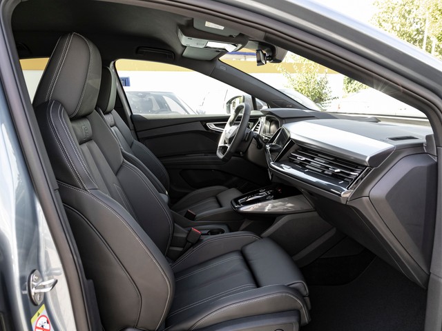 Audi Q4 e-tron Sportback 50 quattro S line Edition One AHK SONOS Navi+ Matrix LED