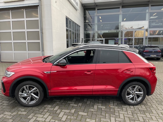 Volkswagen T-Roc 1.5TSi DSG R-Line AHK elektr. Heckklappe ACC Navi 17Zoll