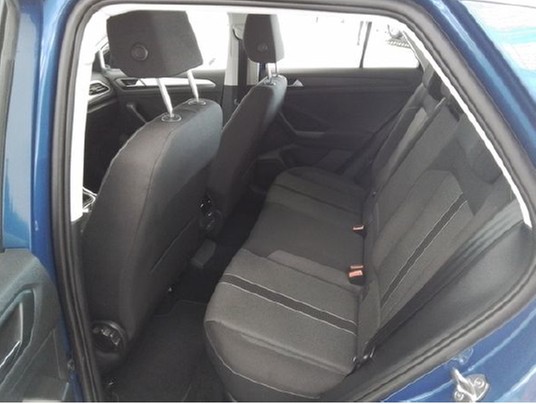 Volkswagen T-Roc 1,5 TSI Life ACC LED Standheizg Navi Parkassist Sitzheizg