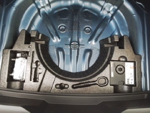 Volkswagen T-Roc 1,5 TSI Life ACC LED Standheizg Navi Parkassist Sitzheizg