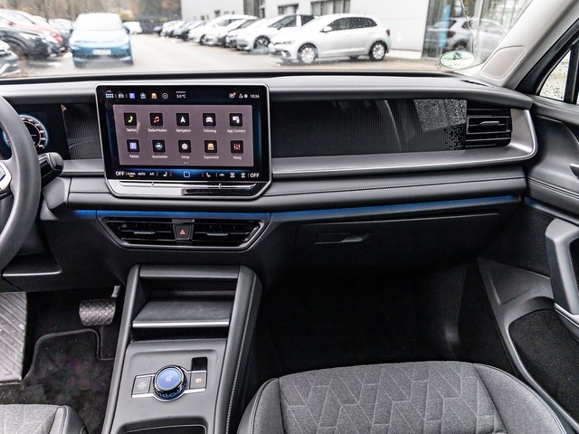 Volkswagen Tayron 1.5 eTSi DSG Life AHK R-Kamera 18Zoll SideAssist ACC LED