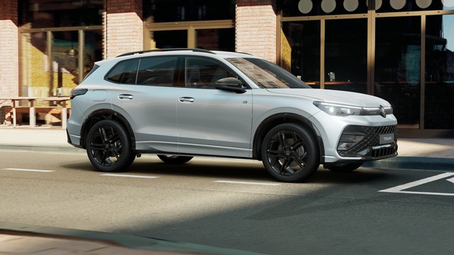 Volkswagen Tiguan "R-LINE" 2,0 l TDI 4MOTION 7-Gang DSG