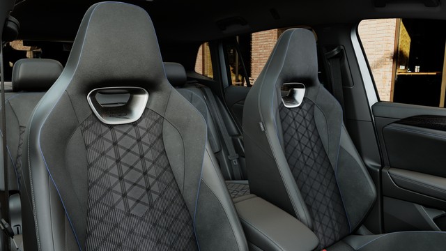Volkswagen Tiguan "R-LINE" 2,0 l TDI 4MOTION 7-Gang DSG
