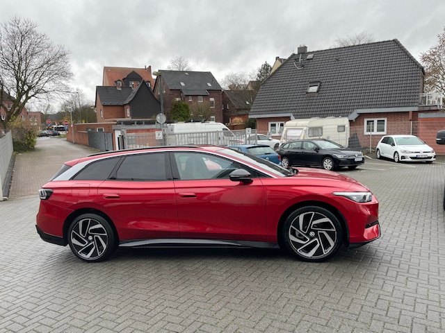 Volkswagen ID.7 Tourer Pro AHK R-Kamera Wärmep. 20Zoll