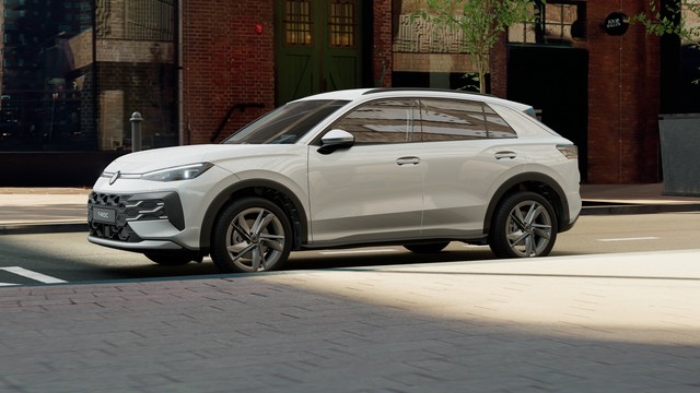 Volkswagen T-Roc Life neues Modell 7-Gang-DSG KLIMA TECHNIP LICHTP WINTERP WR