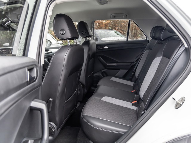 Volkswagen T-Roc 2.0TDi DSG Goal AHK R-Kamera ACC SideAssist LED-Plus 17Zoll