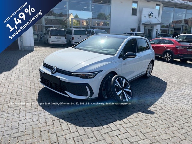 Volkswagen Golf VIII GTE eHybrid 200 kW 18Zoll BlackStyle IQ-Light Navi SideAssist Head-up