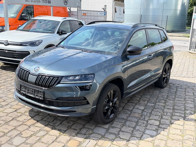 Skoda Karoq 1.5TSI Sportline 18Zoll AppConnect LED Sitzheiz.Parkpilot