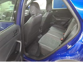 Volkswagen T-Roc 1,5TSi DSG R-Line NaviMedia ACC LED-Plus 17Zoll