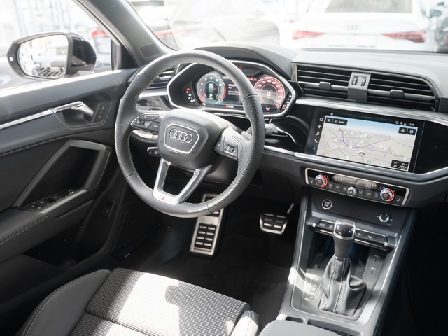 Audi Q3 Sportback 40 TFSI quattro S line business ACC LED AHK Navi Sonso virtual Klima Kamera