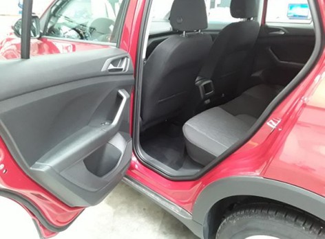 Volkswagen T-Cross 1.0TSi Life Navi R-Kamera ACC Alu Sitzheiz. Parkpilot