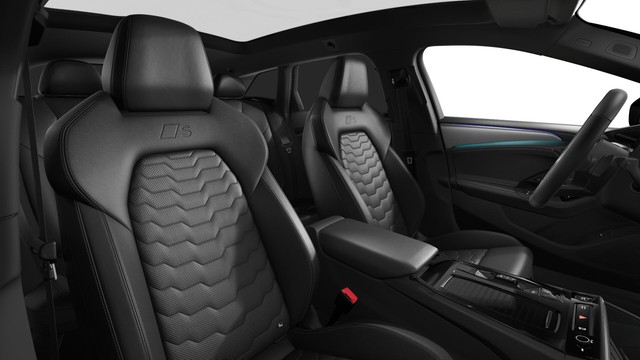 Audi A6 Avant e-tron performance UPE 99.990,00 EUR 2x SLINE AHK PANO MATRIX HuD LUFT