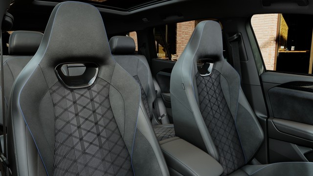 Volkswagen Tayron "R-LINE" 2,0 l TDI 7-Gang-DSG