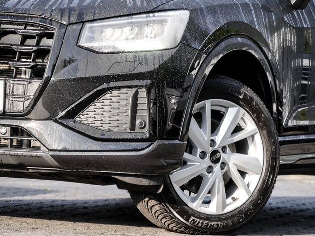 Audi Q2 40 quattro advanced BLACKPAK CAM ACC E-KLAPPE