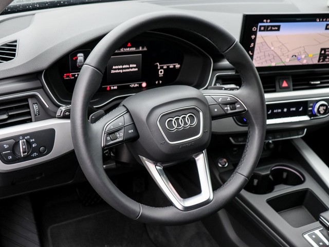 Audi A4 Avant 40 advanced AHK ACC LM17 E-KLAPPE NAVI+