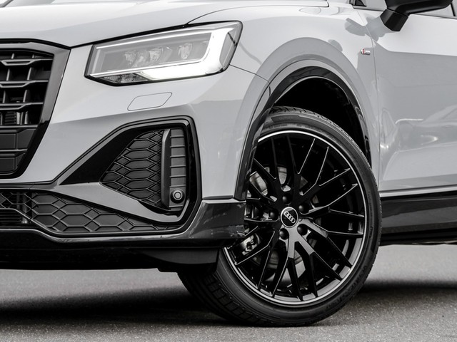 Audi Q2 35 TFSI S tronic S Line Komfortpaket+Pano+Optikpaket+Sportsitze