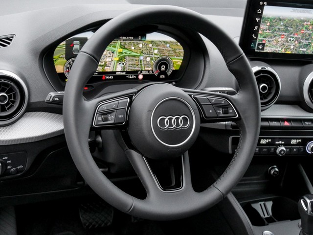 Audi Q2 35 TFSI S tronic advanced AHK+GRA+Optikpaket+Assistenzpaket+