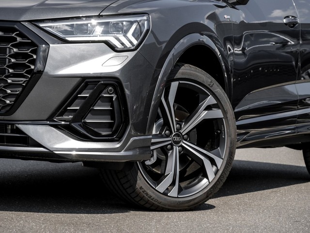 Audi Q3 Sportback 40 TFSI quattr S trronic S line Pano+SONOS+Blackoptik+MatrixLED+Leder+AHK