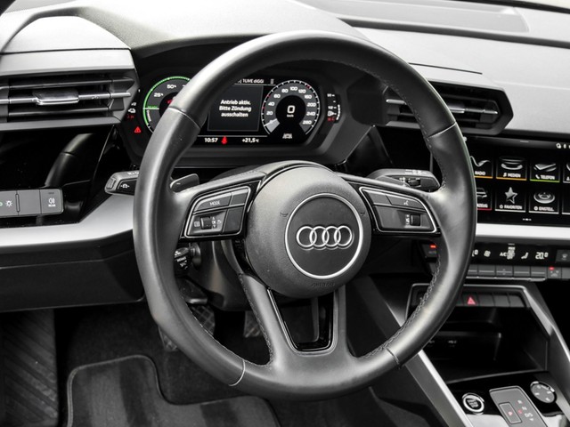 Audi A3 Sportback 40 HYBRID LED ALU SITZHEIZUNG DAB+