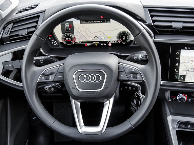 Audi Q3 Sportback 40 quattro S LINE AHK CAM ACC LM18