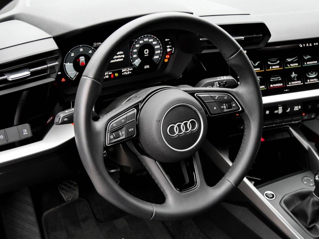 Audi A3 Sportback 30 advanced LED LM17 SITZHEIZUNG