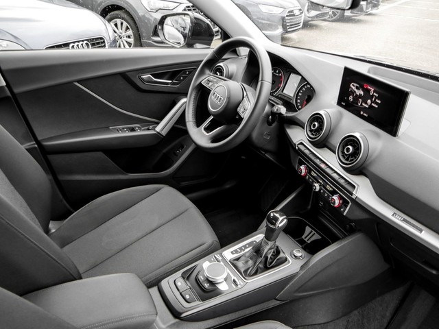 Audi Q2 35 CAM LED E-KLAPPE SITZHEIZUNG BLUETOOTH
