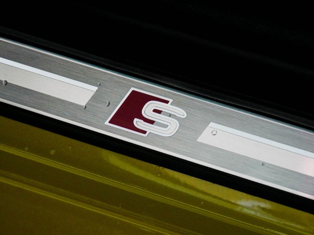 Audi A3 Sportback 40 quattro S LINE PANO AHK ACC LM19