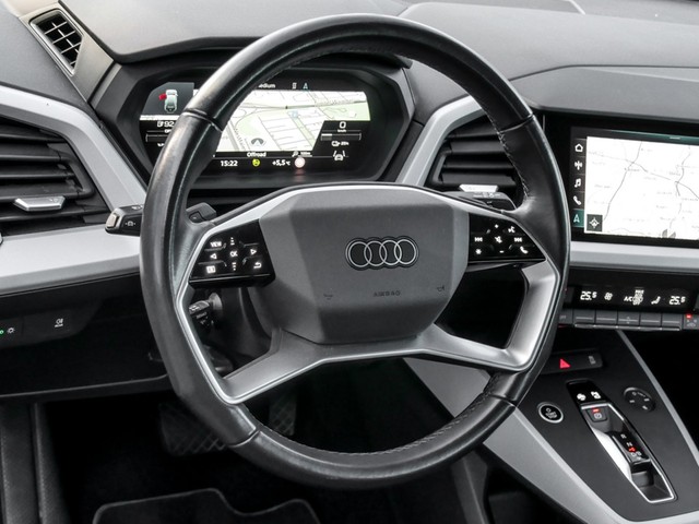 Audi Q4 e-tron 50 quattro CAM ACC LM19 NAVI SITZHEIZ.