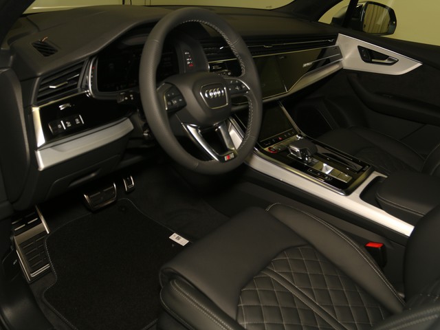 Audi SQ7 quattro BLACKPAK PANO AHK 360°CAM LM22 B&O