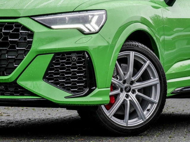 Audi RS Q3 Sportback quattro PANO AHK 360CAM ACC LM20