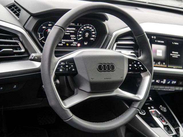 Audi Q4 e-tron 40 Sportback NAVI AHK SHZ ACC CAM LM20