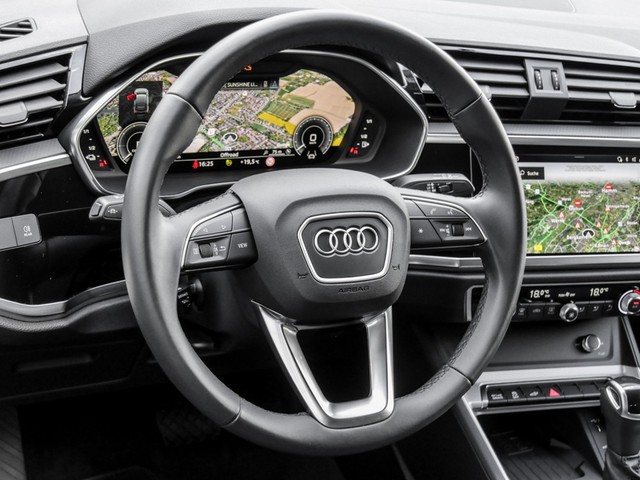 Audi Q3 Sportback 45 HYBRID S LINE AHK ACC LM18 NAVI+