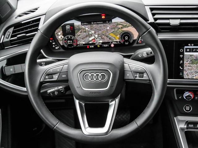 Audi Q3 35 S LINE CAM ACC LM18 LED EKLAPPE NAVI+ DAB+