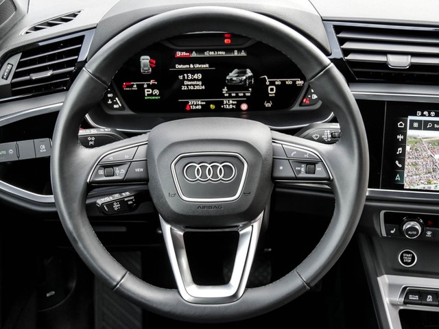 Audi Q3 35 S LINE CAM ACC LM18 LED EKLAPPE NAVI+ DAB+