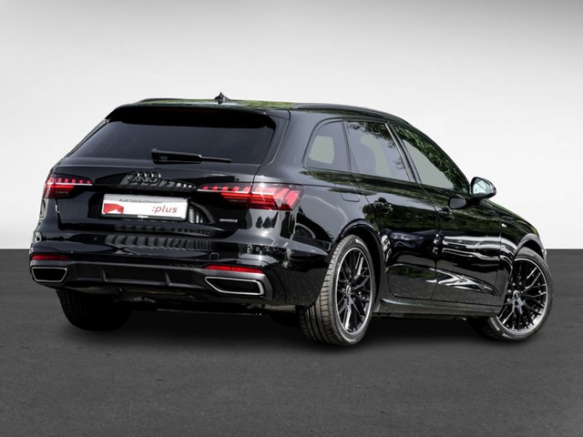 Audi A4 Avant 40 quattro S LINE BLACKPAK AHK ACC LM18