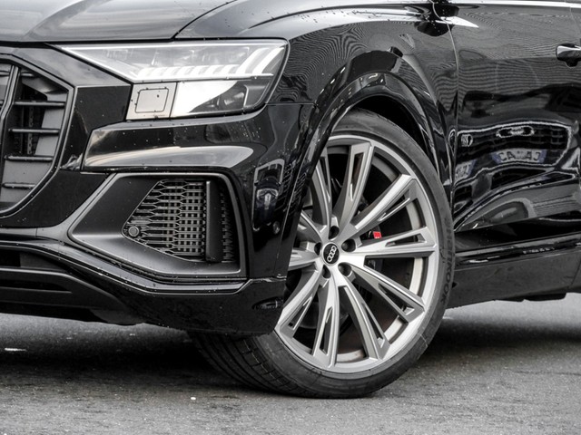 Audi SQ8 quattro BLACKPAK PANO AHK CAM B&O ACC LM23