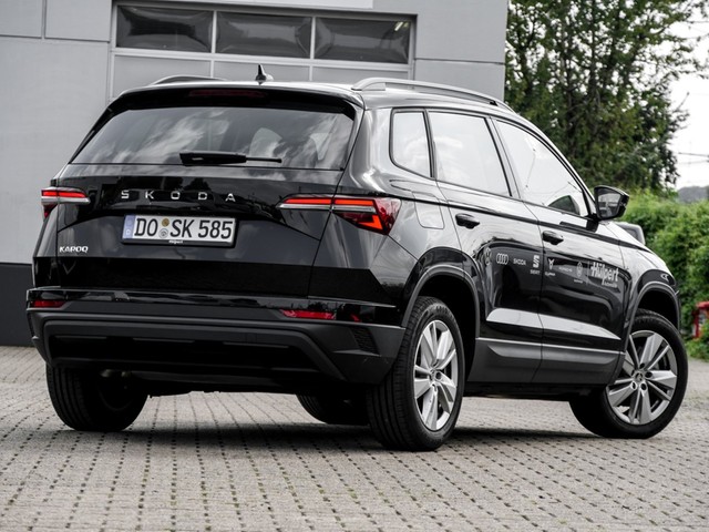 Skoda Karoq 1.5TSI DSG Selection NAV SCHWENKB. ANHÄNGERK. EL. HECKKL.