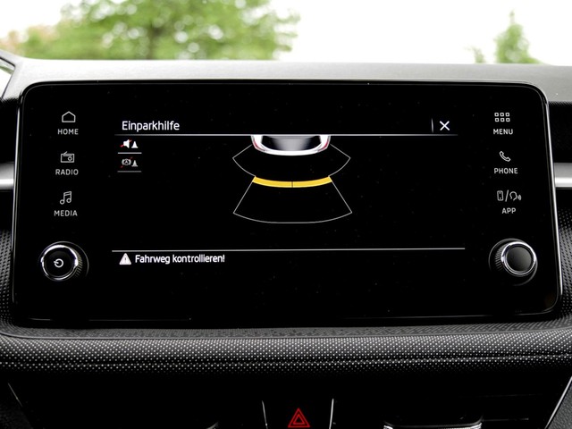 Skoda Fabia 1.0 Selection SITZHEIZ. CARPLAY BEH. LENKRAD