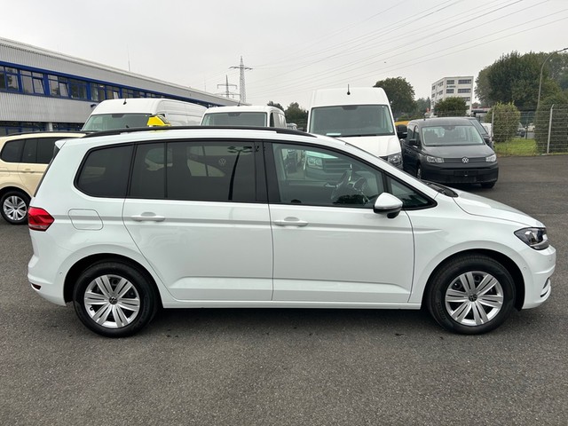 Volkswagen Touran Taxi Withe Silber Ed. 2.0 TDI DSG 7 Sitzer TAXI DSG