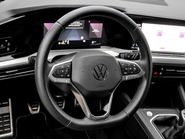 Volkswagen Golf VIII 2.0 MOVE ACC ALU LED NAVI SITZHEIZUNG