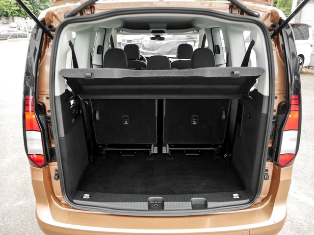 Volkswagen Caddy Maxi 2.0 Kombi LR 7SITZE CAM TEMPOMAT DAB+