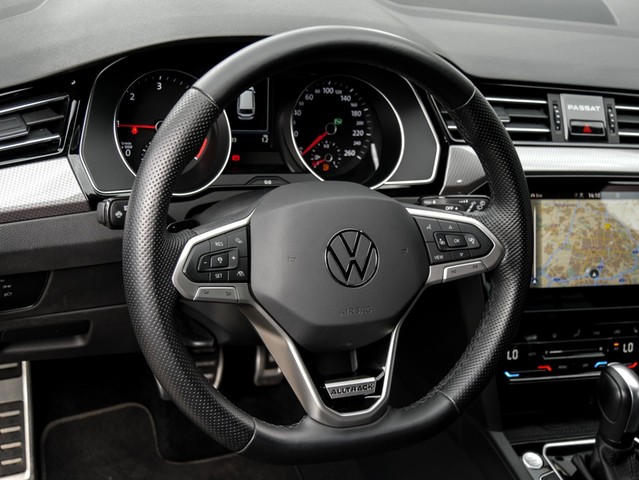 Volkswagen Passat Alltrack 2.0 KAMERA 4x4 LED NAVI SITZHZG