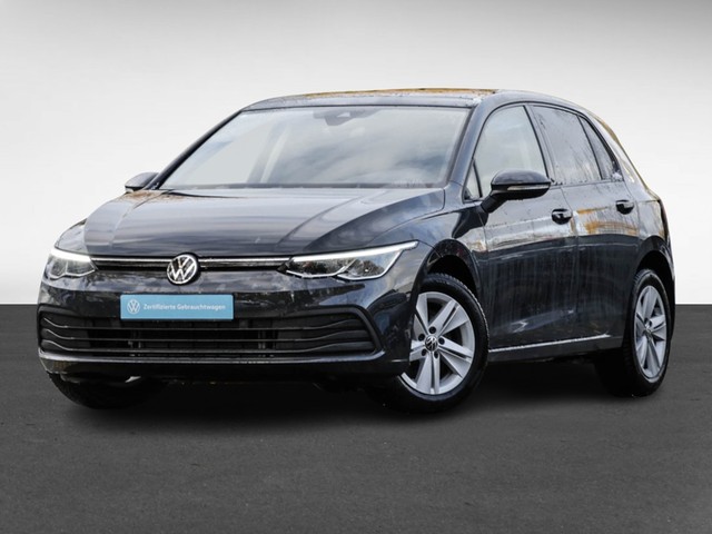 Volkswagen Golf VIII 2.0 LIFE PANO CAM CARPLAY/ANDROIDAUTO