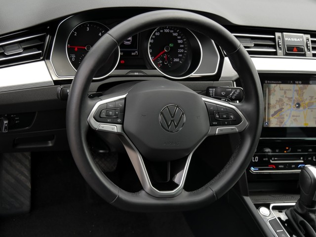 Volkswagen Passat Variant 2.0 BUSINESS AHK LED NAVI CARPLAY