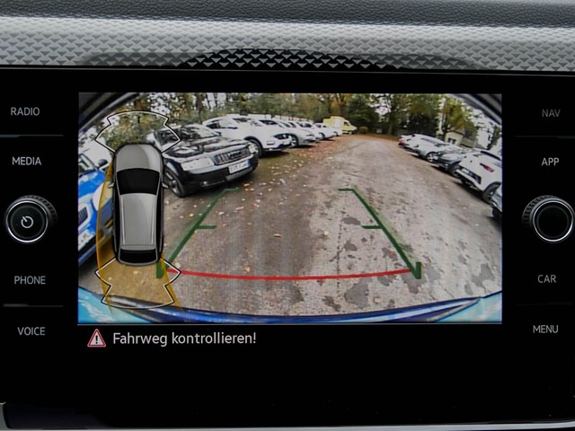 Volkswagen Taigo 1.0 LIFE ALU NAVI LED CAM SITZHEIZUNG DAB+