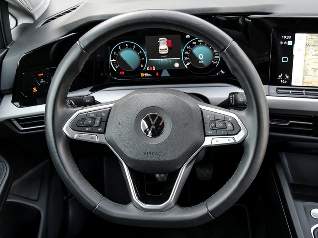 Volkswagen Golf VIII 1.5 LIFE LED ALU SITZHEIZUNG DAB+